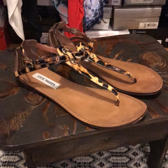Sandals - Picture 3 of 3